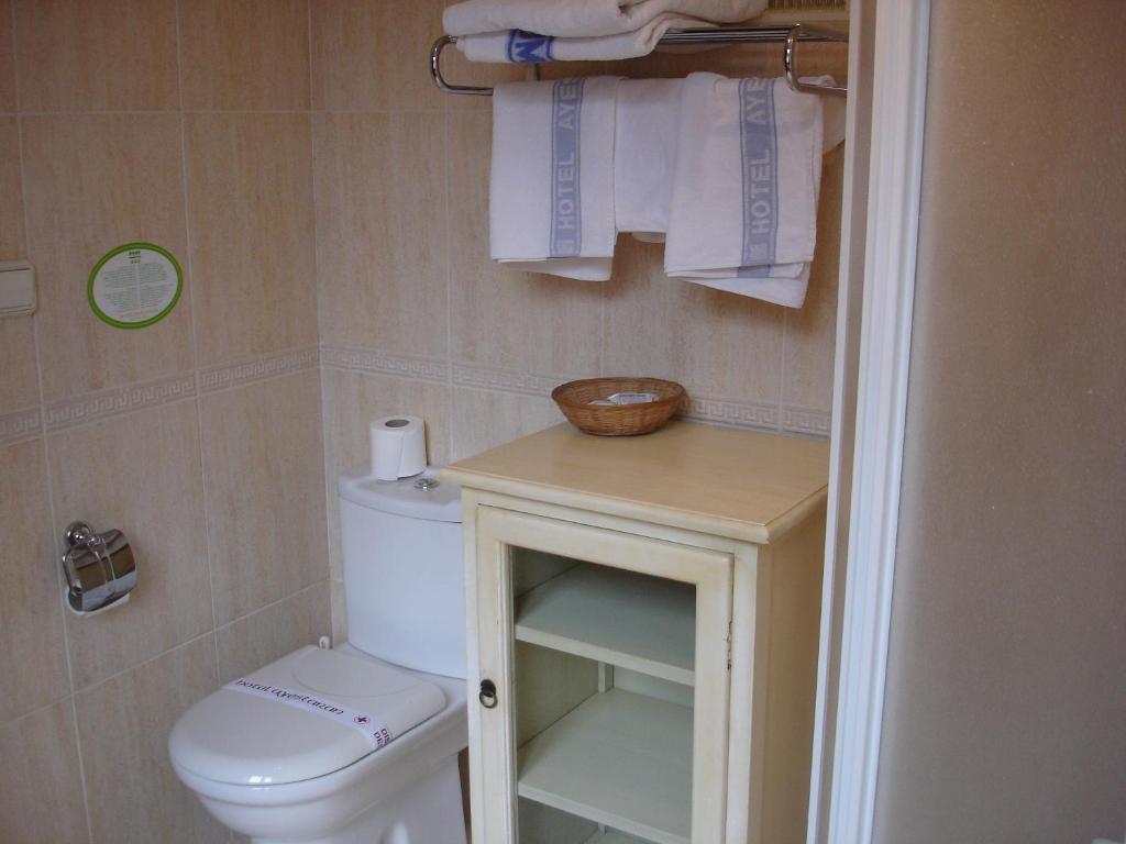 Hostal Ayestaran II photo 1