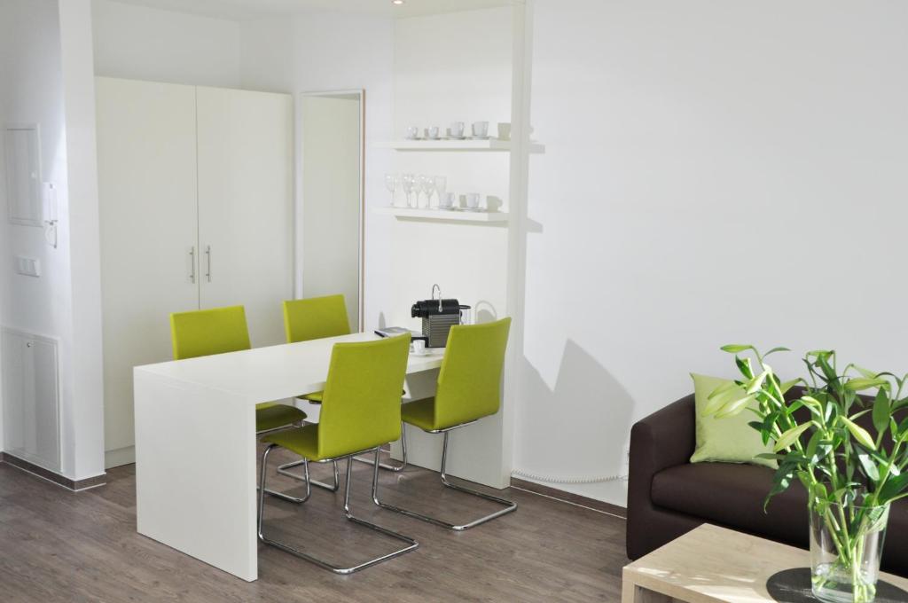 Апартаменты (Апартаменты-студио), ADAPT APARTMENTS BERLIN - Adlershof