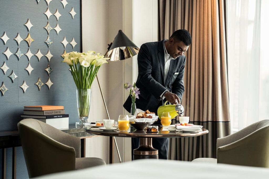 Двухместный (Номер Делюкс с кроватью размера «king-size»), Four Seasons Hotel Singapore