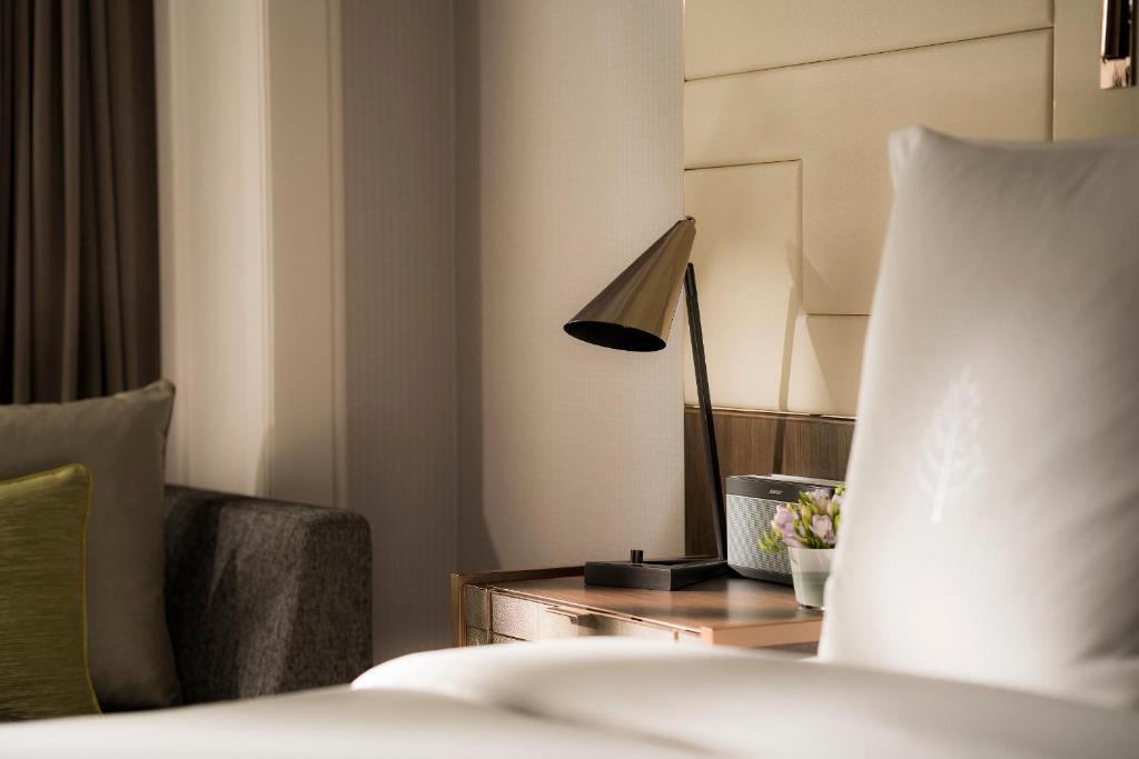 Двухместный (Номер Делюкс с кроватью размера «king-size»), Four Seasons Hotel Singapore