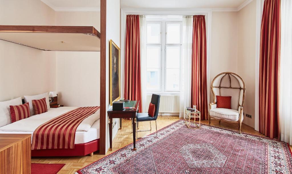 Двухместный (Улучшенный двухместный номер с 1 кроватью), Derag Livinghotel an der Oper