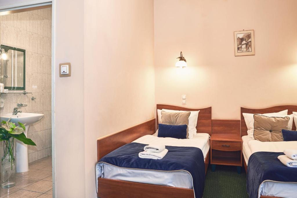 Двухместный (Двухместный номер с 2 отдельными кроватями), Hotel Fortuna Bis