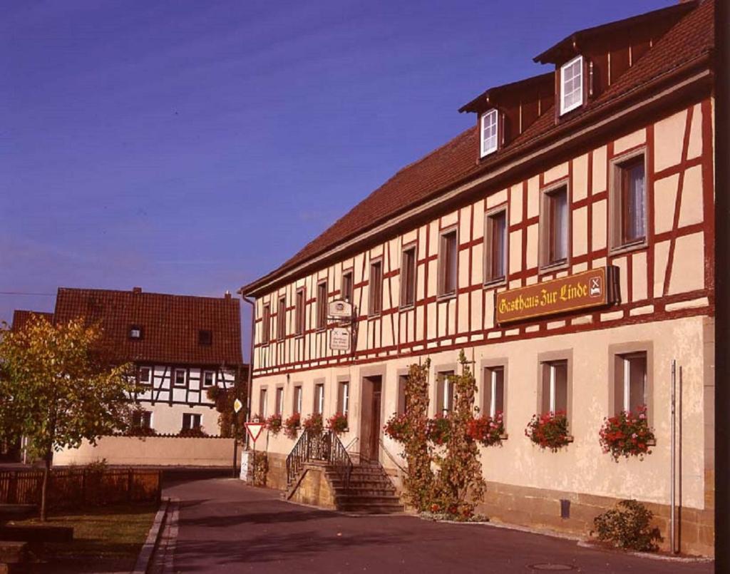 Landgasthof "Zur Linde" photo 1