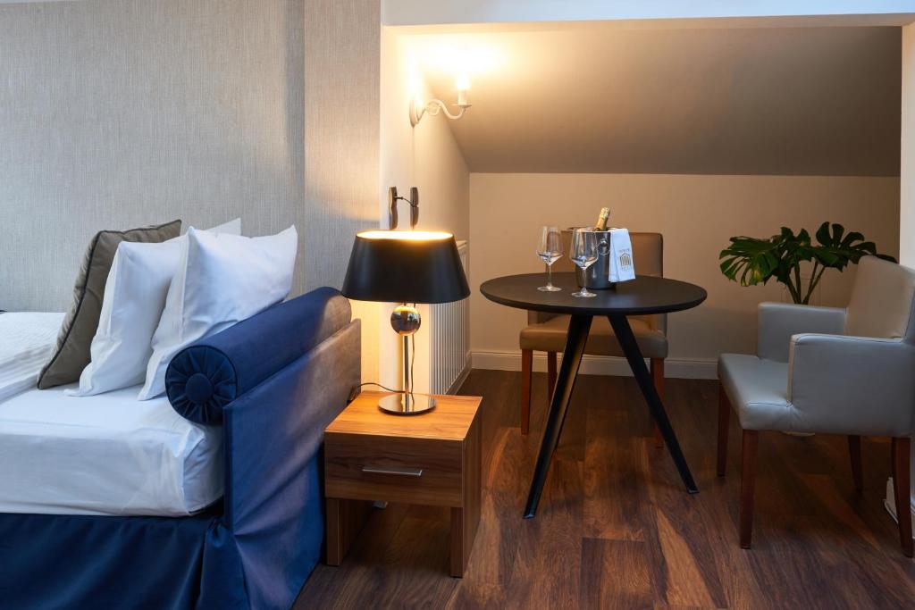 Двухместный (Двухместный номер Делюкс с 2 отдельными кроватями), Hotel Fortuna Bis