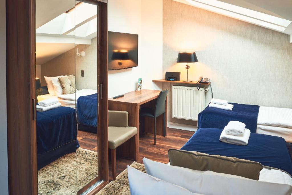 Двухместный (Двухместный номер Делюкс с 2 отдельными кроватями), Hotel Fortuna Bis