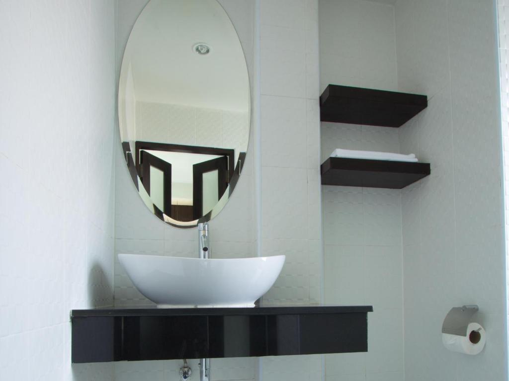 Двухместный (Двухместный номер Делюкс с 1 кроватью), Amber Residence