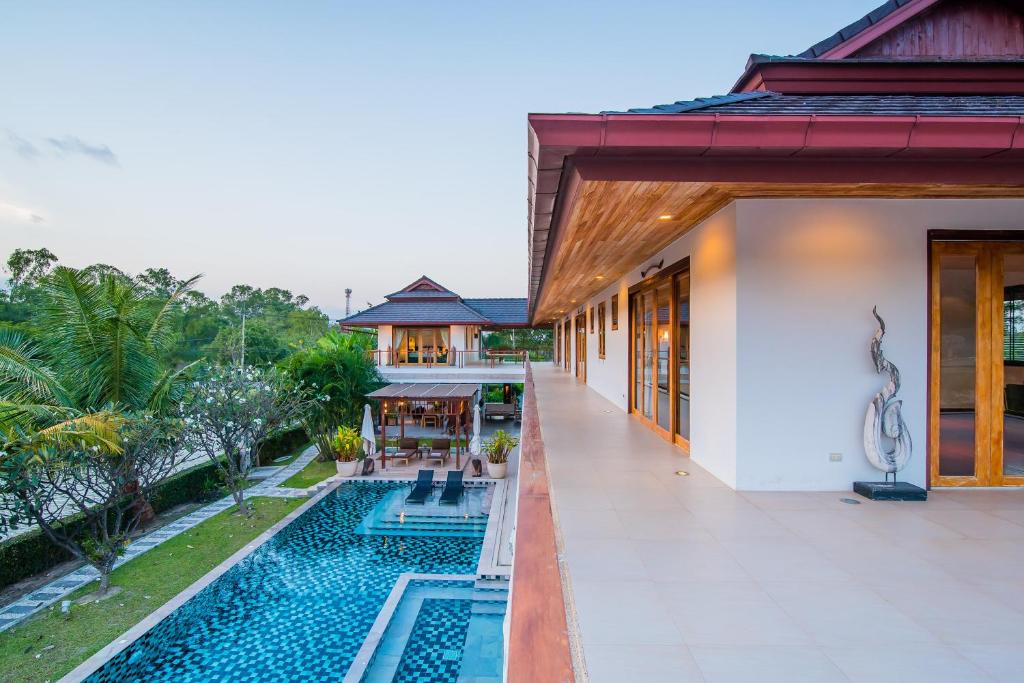 Baan Jintana photo 3