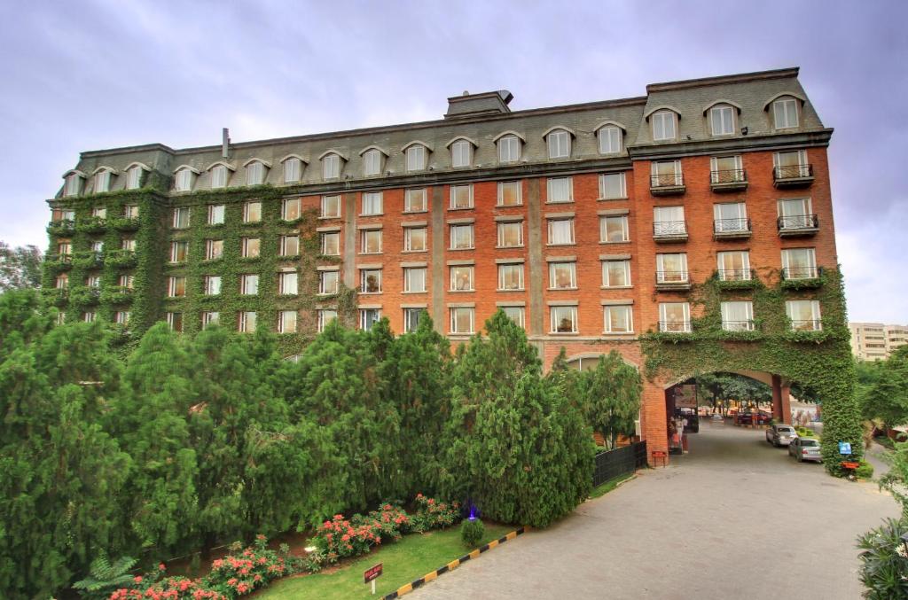 Двухместный (Роскошный двухместный номер с 1 кроватью), Hotel Royal Orchid