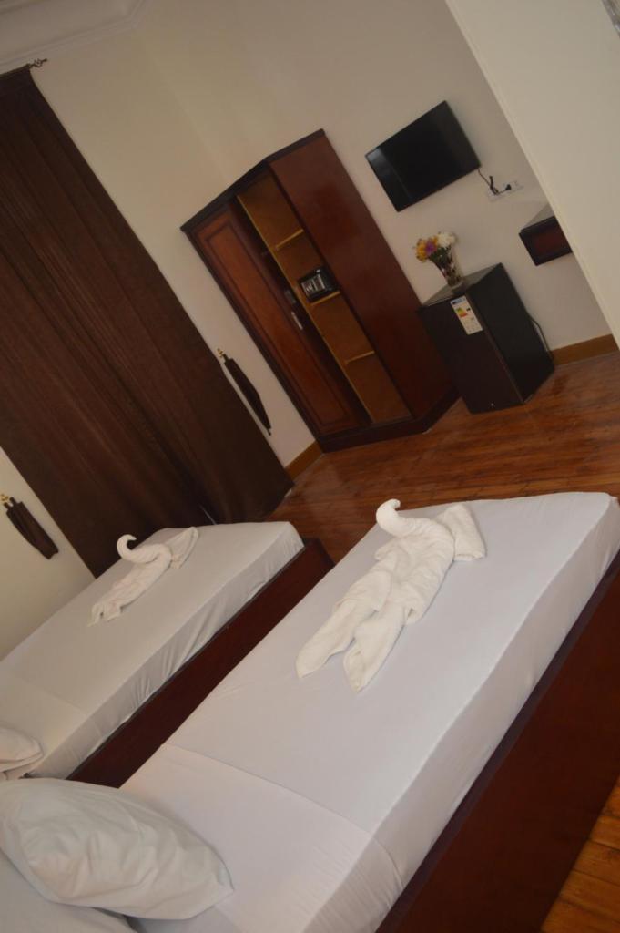 Трехместный (Трехместный номер с видом на город), Midtown Hostel