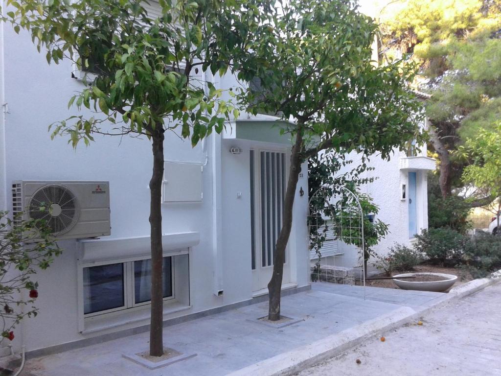 iliana's seaside maisonette