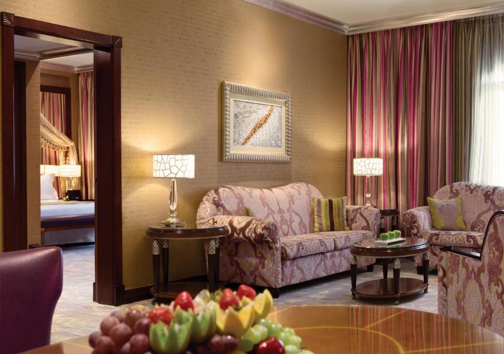 Сьюит (Представительский люкс), Wyndham Grand Regency Doha