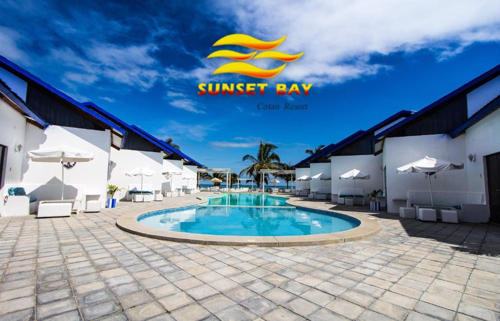 Sunset Bay Colan
