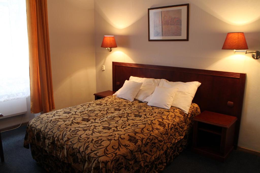 Двухместный (Номер с кроватью размера «king-size»), Red Carpet Hostel