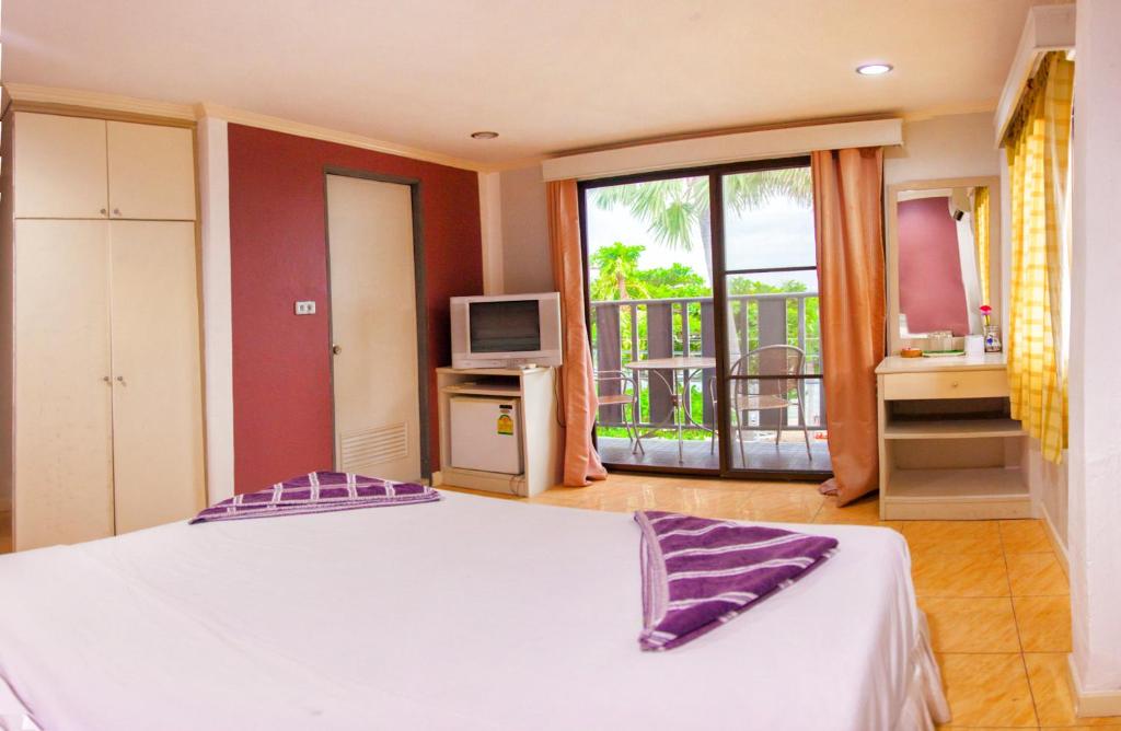 Двухместный (Улучшенный двухместный номер с 1 кроватью), GI Guest House