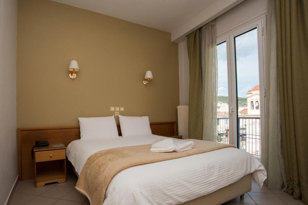 Morfeas Hotel photo 2