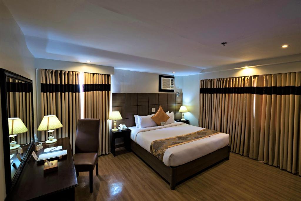 Сьюит (Представительский люкс), The Pinnacle Hotel and Suites