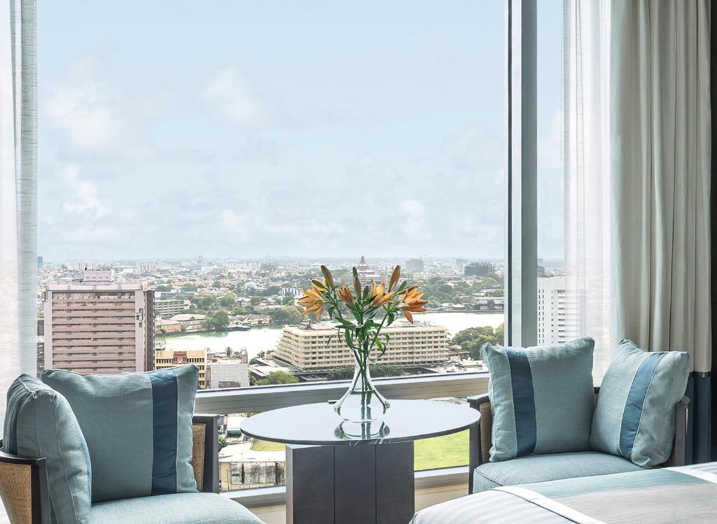 Двухместный (Номер Делюкс с кроватью размера «king-size», вид на озеро), Shangri-La Hotel Colombo