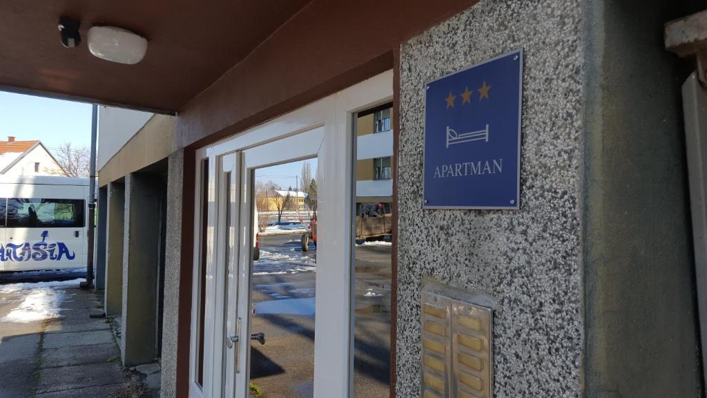 Apartmani Ana photo 2