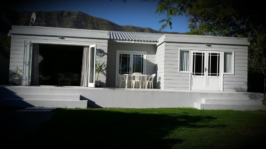 Corban Cottage photo 3