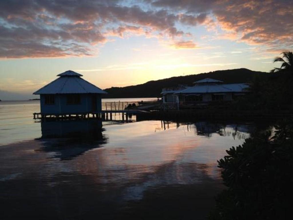 Mango Creek Lodge photo 2