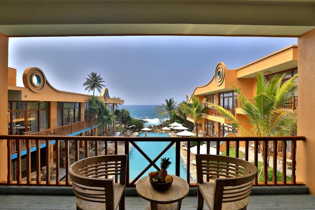 Thaproban Pavilion Waves Unawatuna photo 3