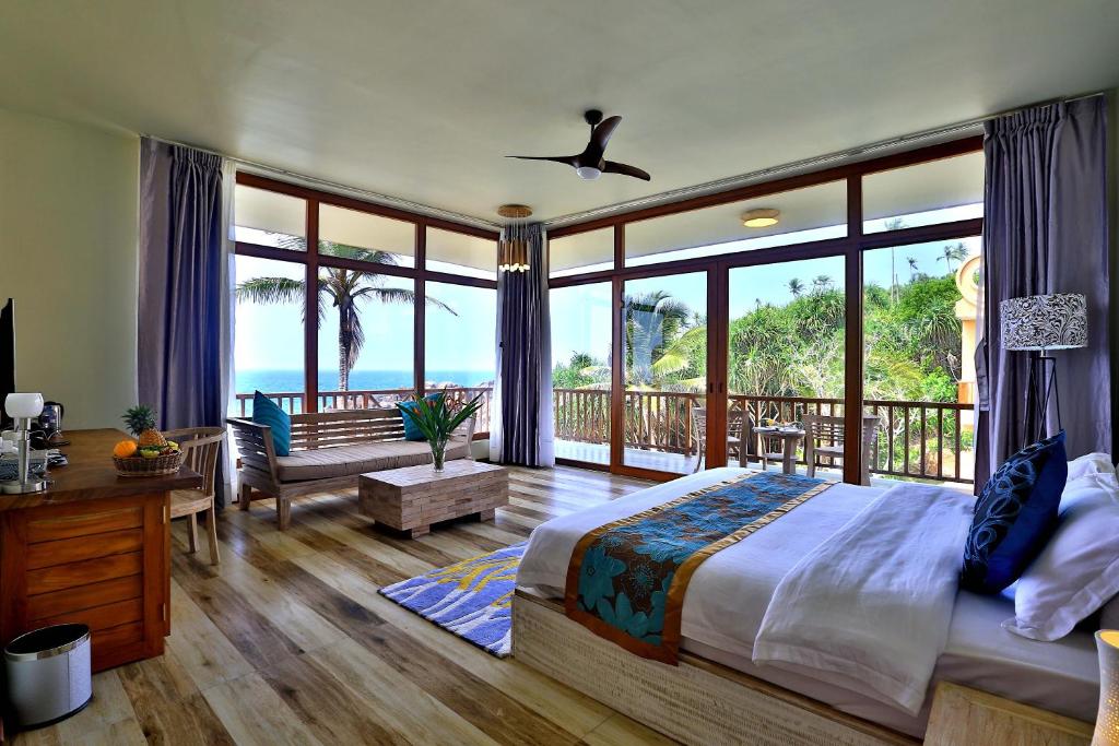 Сьюит (Люкс), Thaproban Pavilion Waves Unawatuna