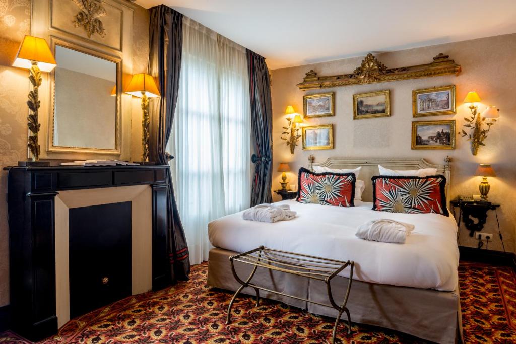 Двухместный (Номер Делюкс), Hôtel Chateaubriand