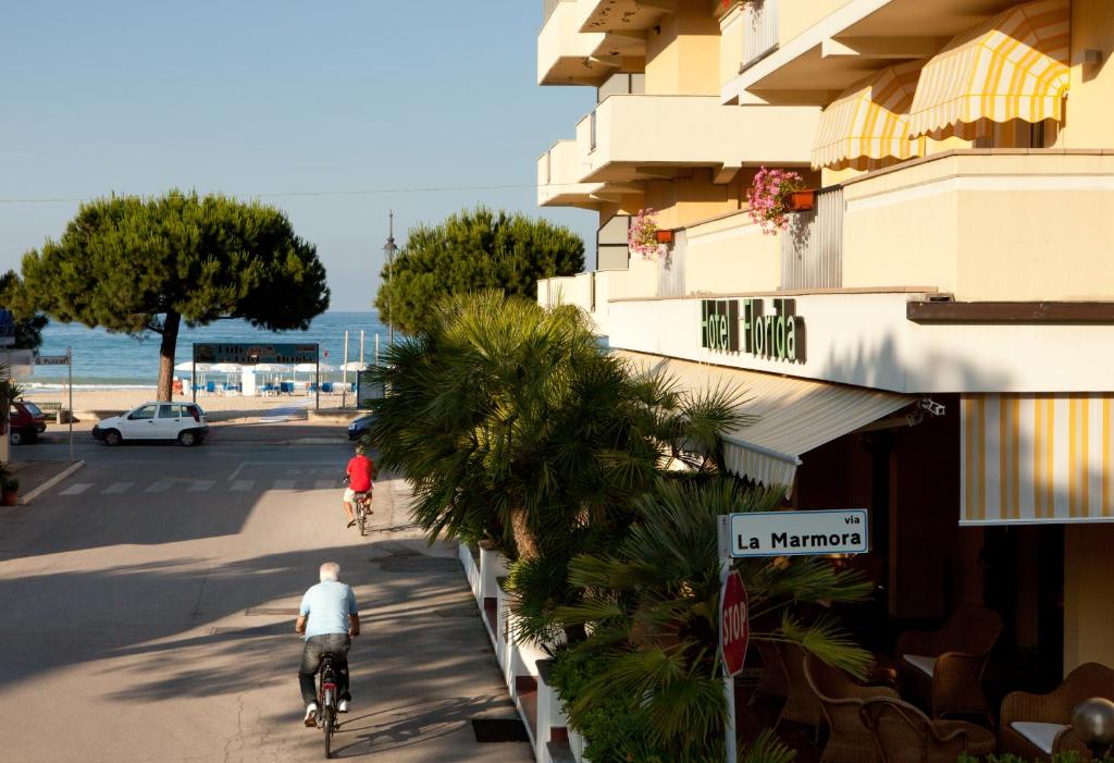 Hotel Florida photo 2