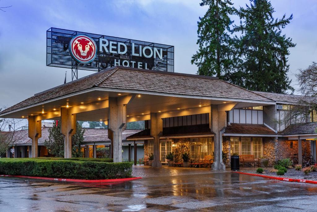 Red Lion Hotel Bellevue photo 1