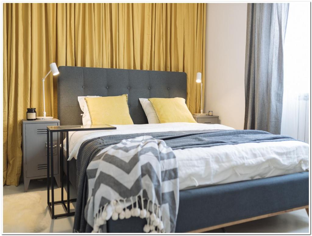 Old Town Studio - Panoramic City View Room Type - Apartment