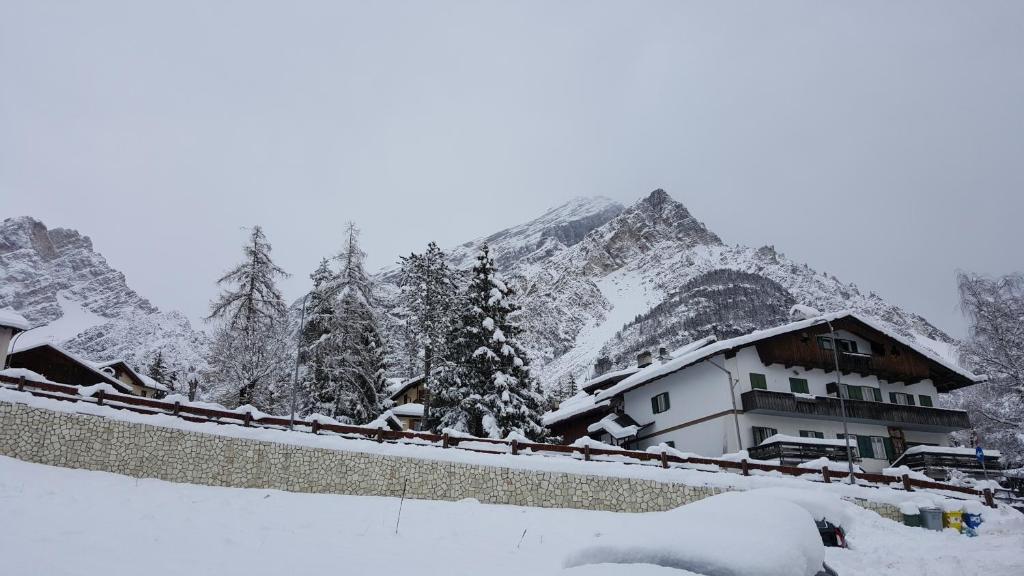 Grazioso appartamento in casa di montagna a San Vito di Cadore photo 4