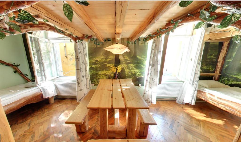 Номер (Односпальная кровать в общем номере), Artharmony Pension & Hostel