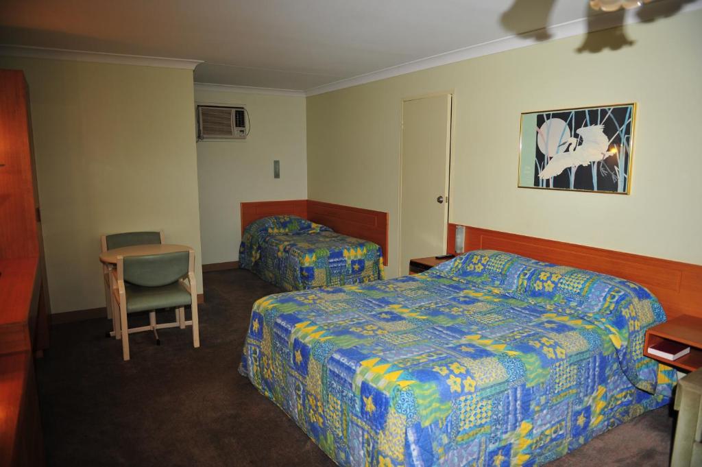 Mildura Plaza Motor Inn - Tap to explore photos