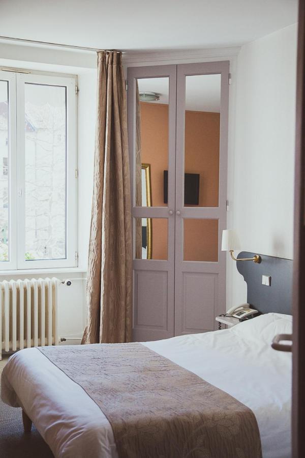 Hôtel Logis Le Bourbon photo 1