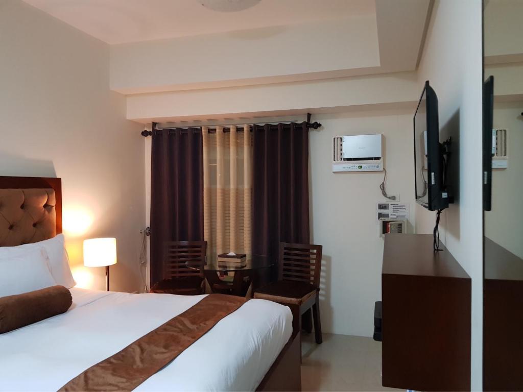 Студио (Улучшенный номер-студио), Studio Unit at The Beacon Makati