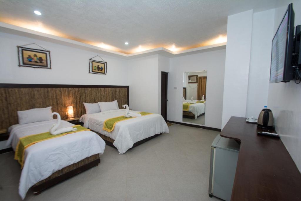 Трехместный (Трехместный номер Делюкс), Bamboo Beach Resort & Restaurant