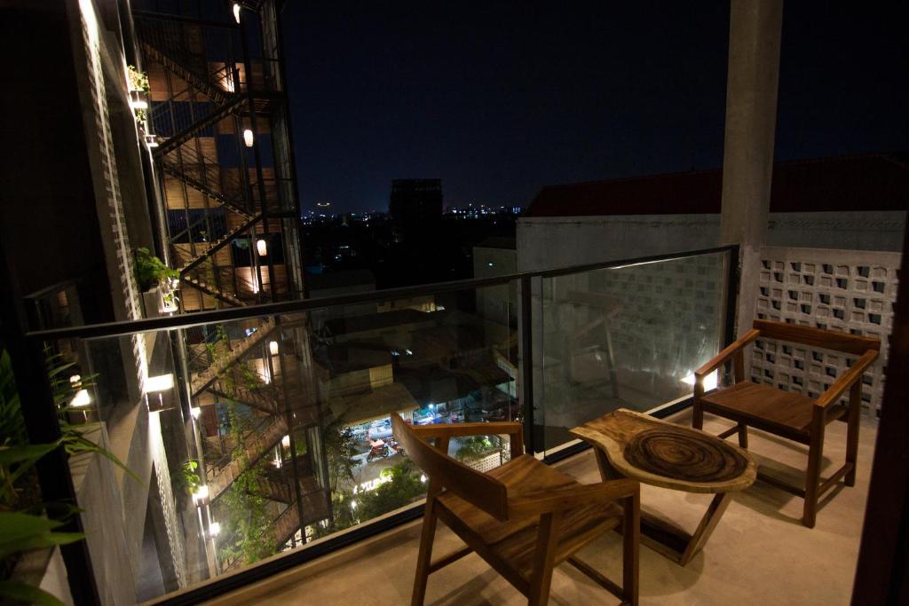 Sarina Boutique Hotel - Tap to explore photos