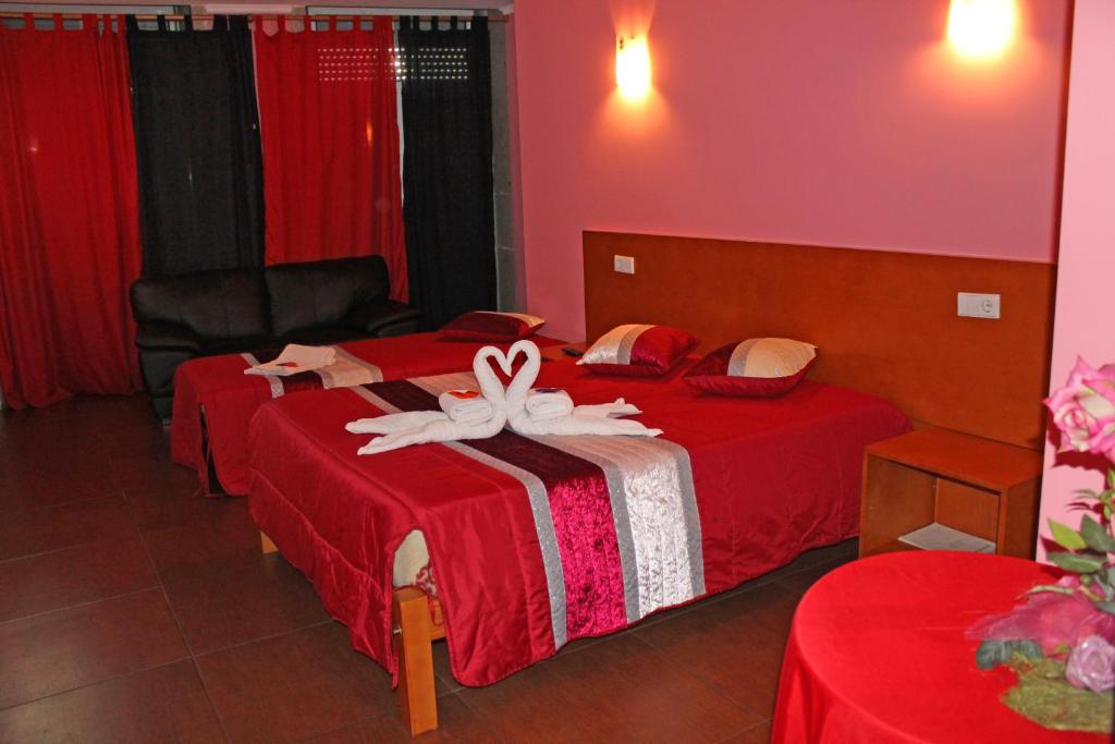 Двухместный (Двухместный номер с двуспальной кроватью и дополнительной кроватью), Residencial Monte Carlo