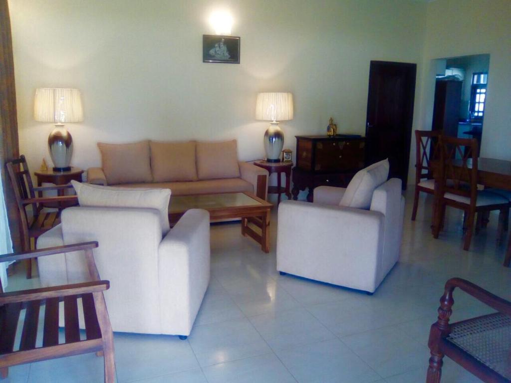 Nalendra Villa - Oceanfront photo 4