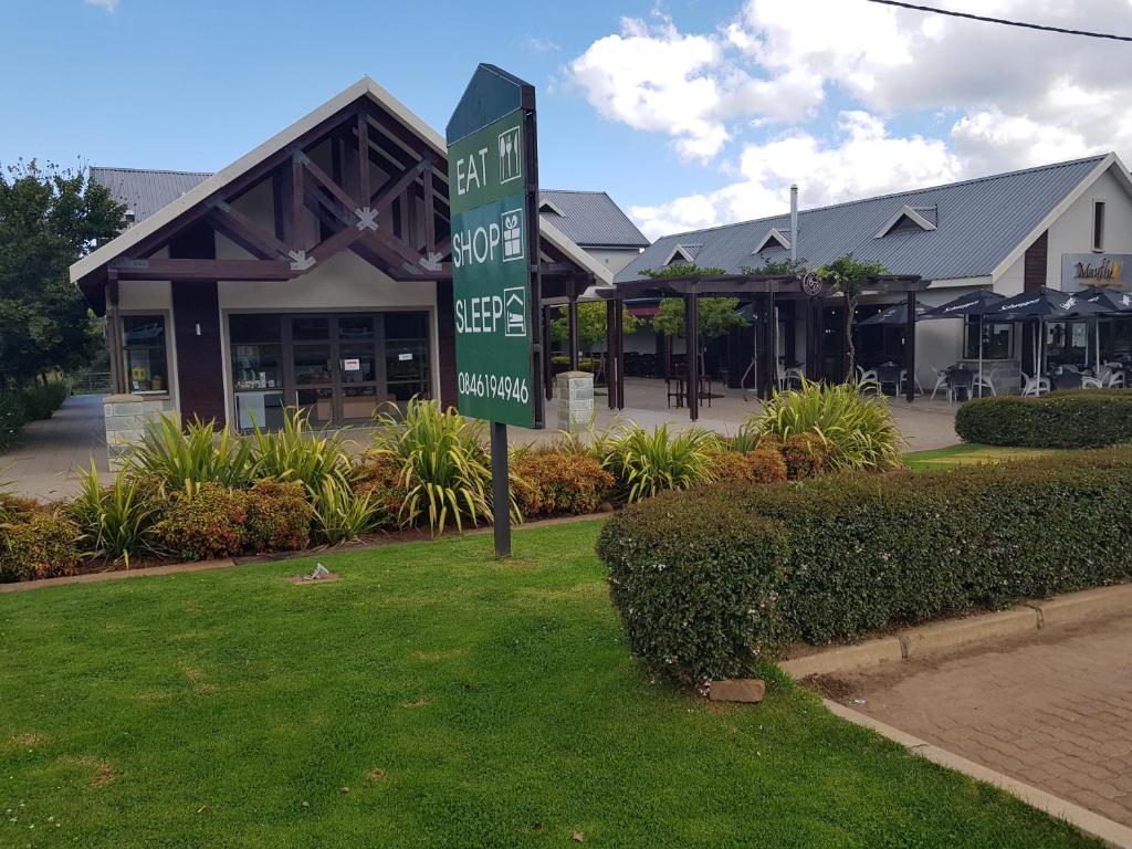 Stay@67 Apartments - Dullstroom photo 2