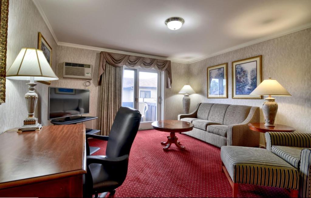 Roosevelt Inn & Suites Saratoga Springs photo 3