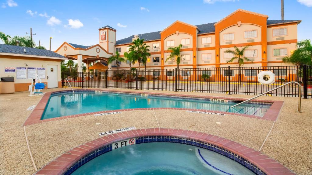 Best Western Plus Houston Atascocita Inn & Suites photo 1