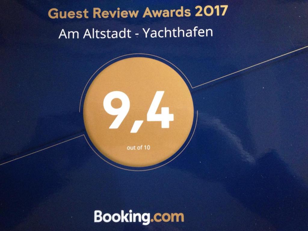 Am Altstadt - Yachthafen photo 2