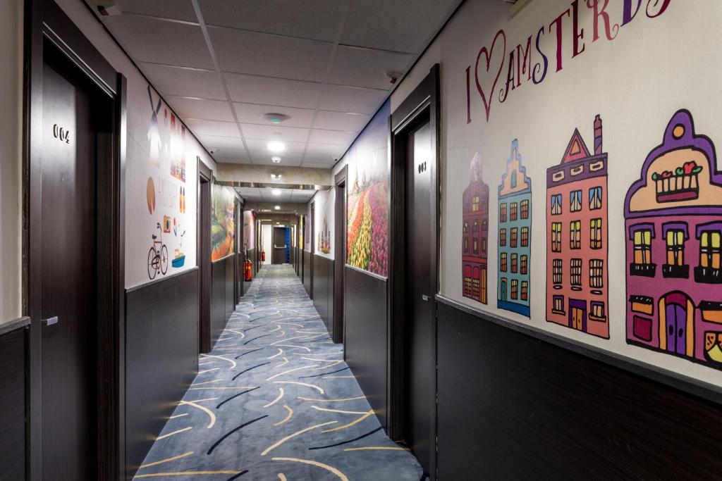 Трехместный (Трехместный номер без окна), Belfort Hotel