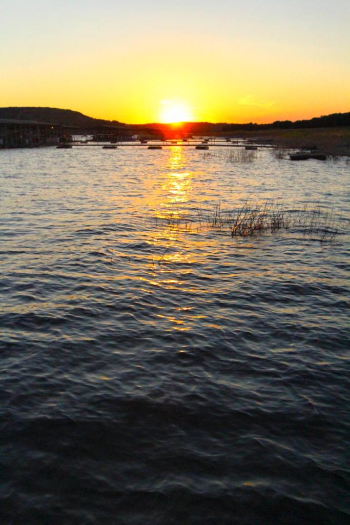 The Shores at Lake Travis, a VRI resort photo 3