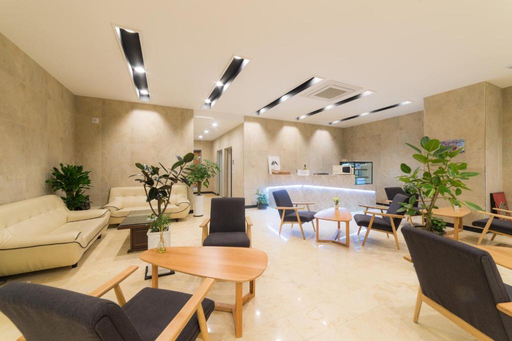 Reborn Suwon Silkroad Hotel photo 4