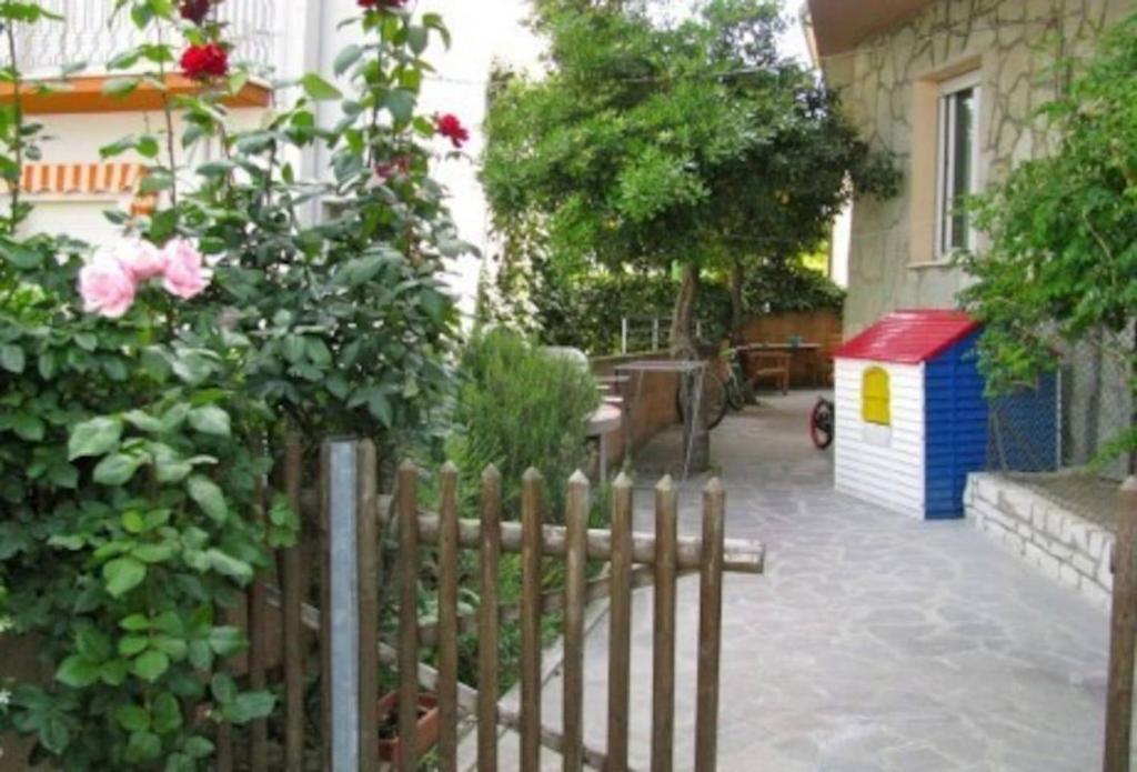 Appartamento al piano terra a Gabbice mare per grande compania photo 2