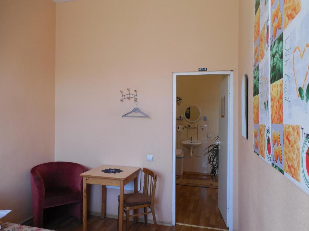 Одноместный (Одноместный номер), Elizabeth's Youth Hostel