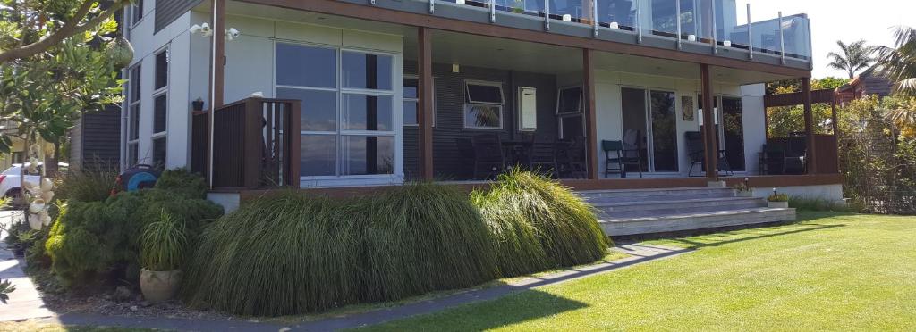 Athenree Waterside Accommodation photo 3