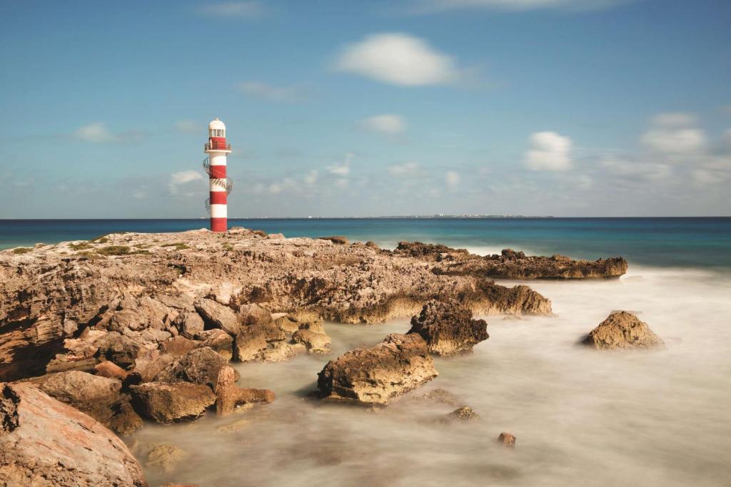 Четырехместный (Клубный угловой люкс, вид на океан), Hyatt Ziva Cancun